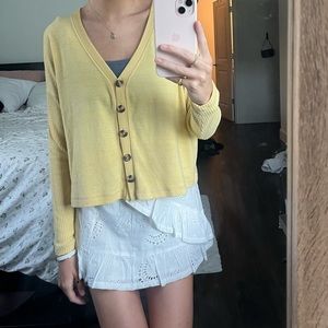 Abercrombie & Fitch yellow cardigan